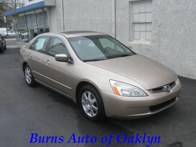 Photo of 2005 Honda Accord