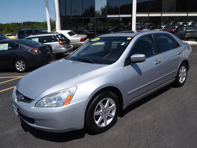 Photo of 2004 Honda Accord
