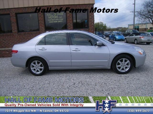 Photo of 2004 Honda Accord