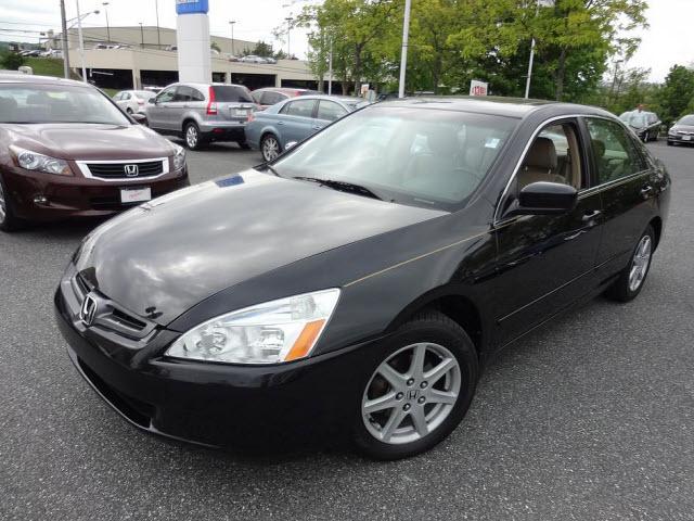 Photo of 2004 Honda Accord