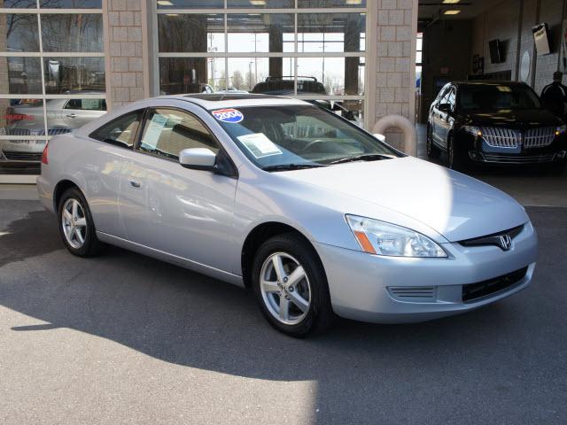Photo of 2004 Honda Accord