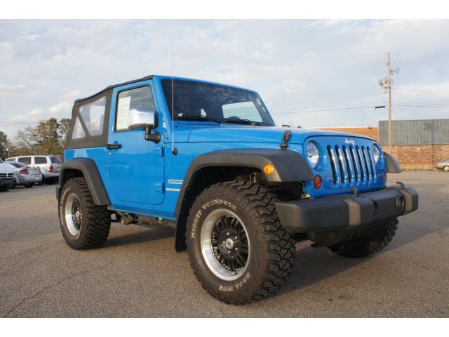 Photo of 2011 Jeep Wrangler