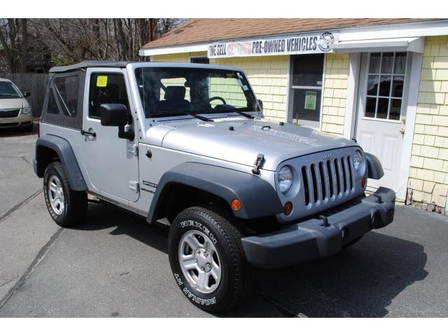 Photo of 2010 Jeep Wrangler