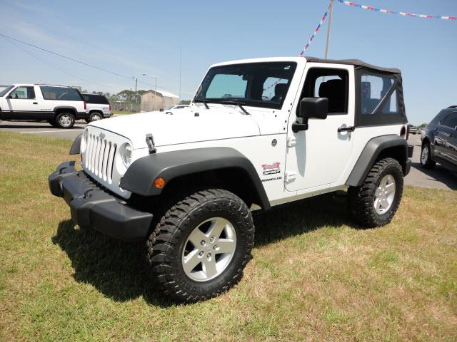 Photo of 2011 Jeep Wrangler