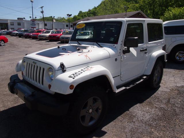 Photo of 2011 Jeep Wrangler