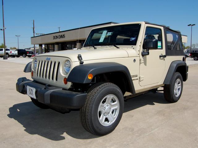 Photo of 2011 Jeep Wrangler