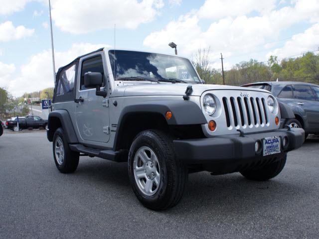 Photo of 2011 Jeep Wrangler