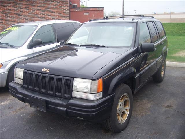 Photo of 1996 Jeep Grand Cherokee