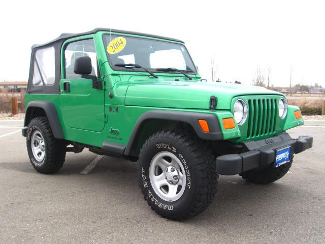 Photo of 2004 Jeep Wrangler