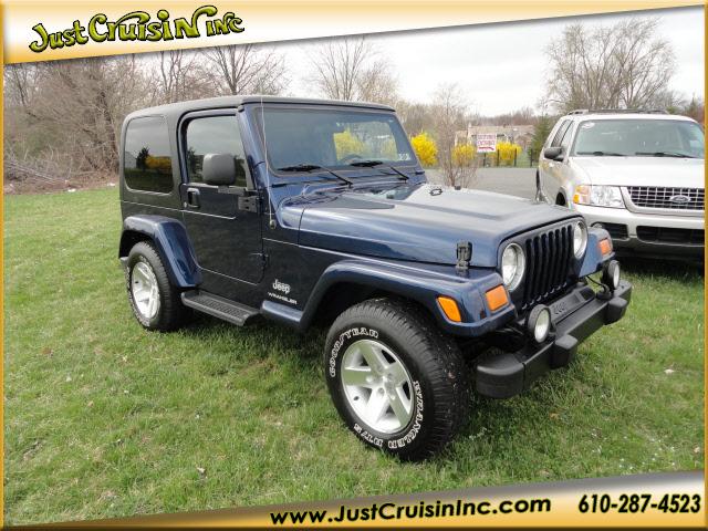 Photo of 2003 Jeep Wrangler