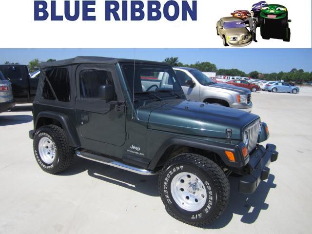 Photo of 2004 Jeep Wrangler