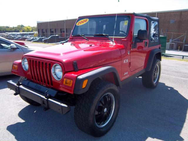 Photo of 2006 Jeep Wrangler