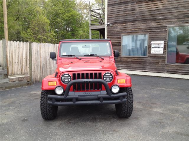 Photo of 2003 Jeep Wrangler