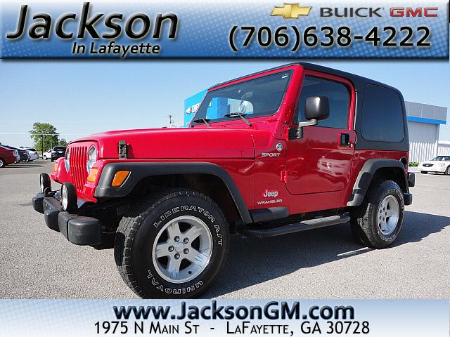 Photo of 2005 Jeep Wrangler