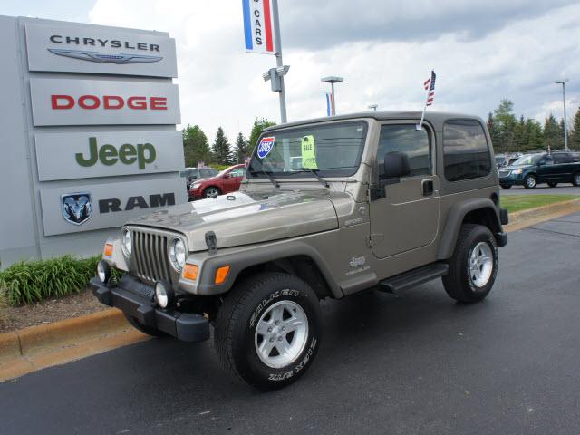 Photo of 2005 Jeep Wrangler