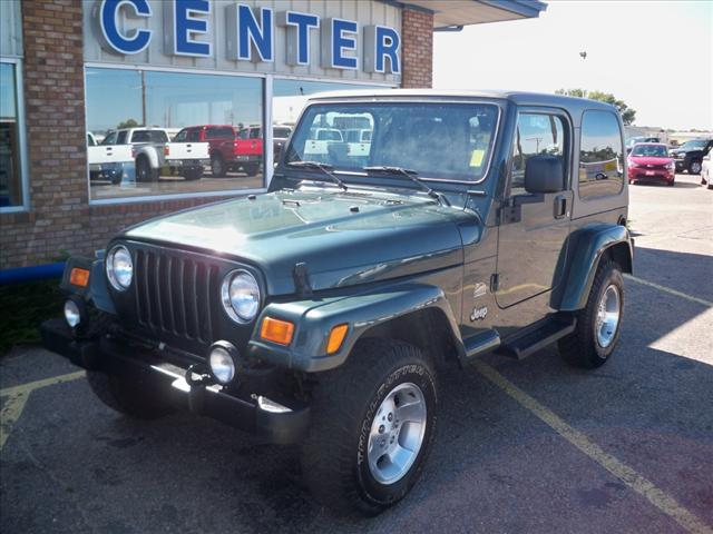Photo of 2003 Jeep Wrangler
