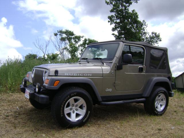 Photo of 2005 Jeep Wrangler