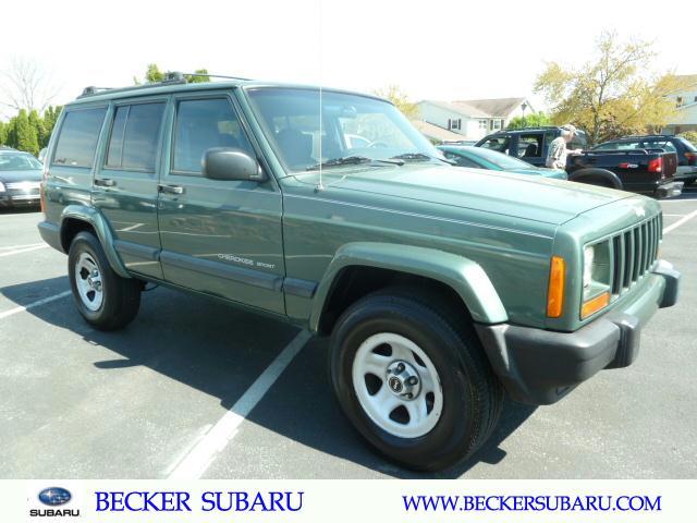 Photo of 2000 Jeep Cherokee