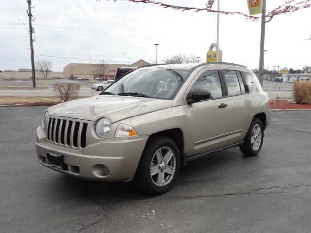 Photo of 2009 Jeep Compass