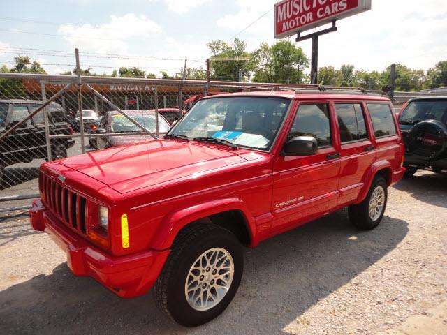 Photo of 1998 Jeep Cherokee