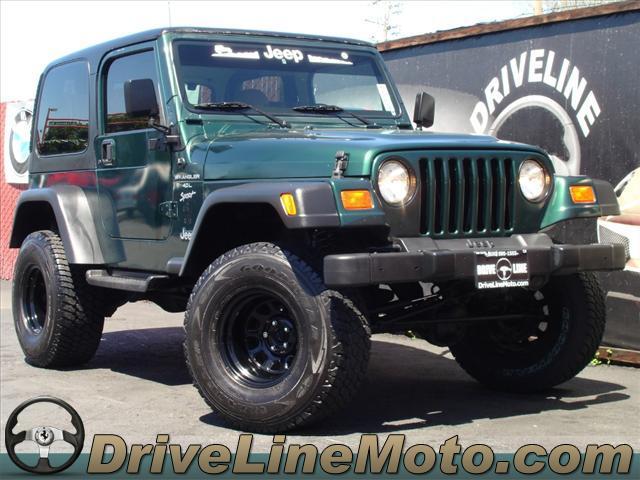 Photo of 1999 Jeep Wrangler