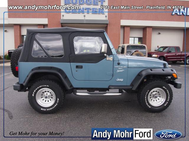 Photo of 1999 Jeep Wrangler