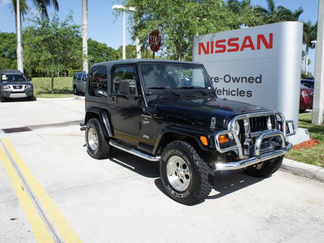 Photo of 1999 Jeep Wrangler