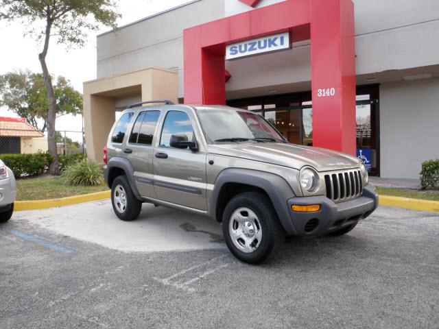 Photo of 2004 Jeep Liberty