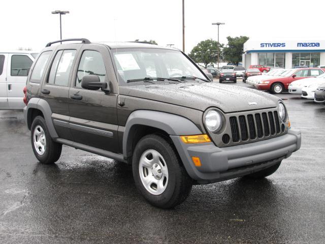 Photo of 2005 Jeep Liberty