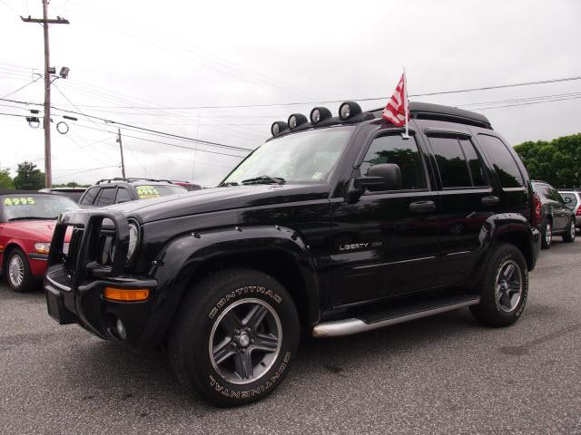 Photo of 2003 Jeep Liberty