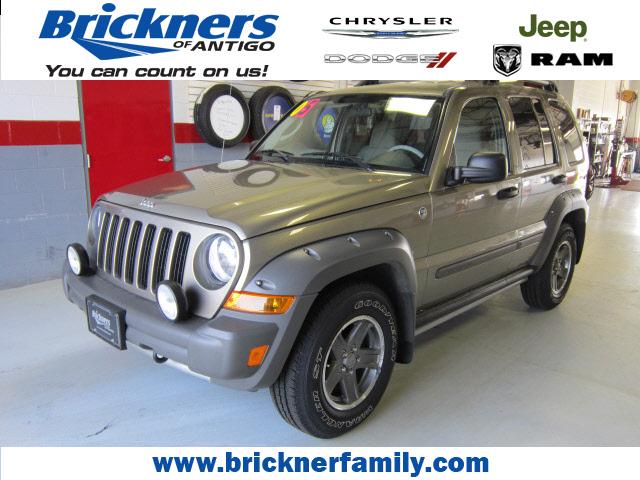 Photo of 2005 Jeep Liberty
