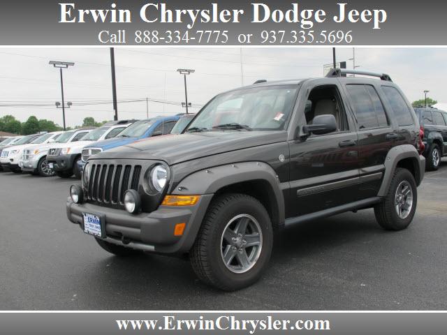 Photo of 2005 Jeep Liberty