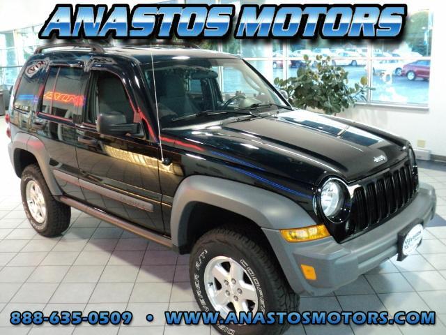 Photo of 2005 Jeep Liberty