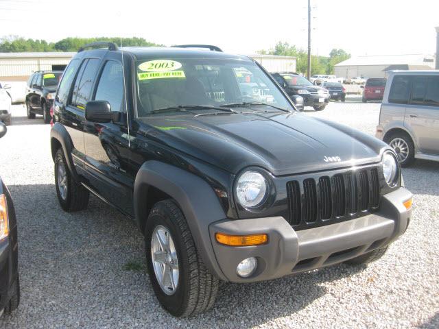 Photo of 2003 Jeep Liberty
