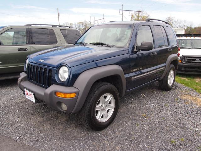 Photo of 2002 Jeep Liberty