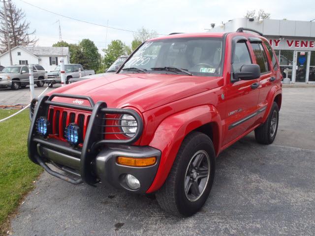 Photo of 2004 Jeep Liberty