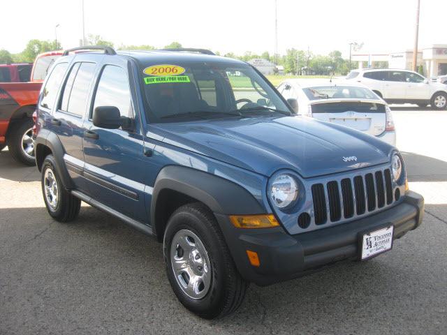 Photo of 2006 Jeep Liberty