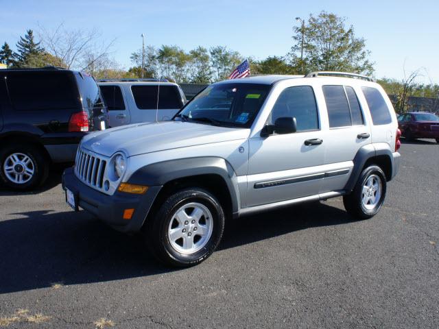 Photo of 2007 Jeep Liberty