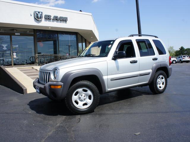 Photo of 2003 Jeep Liberty