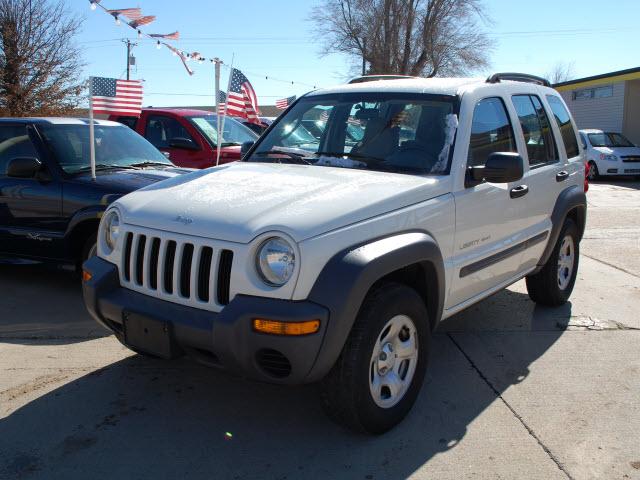 Photo of 2003 Jeep Liberty