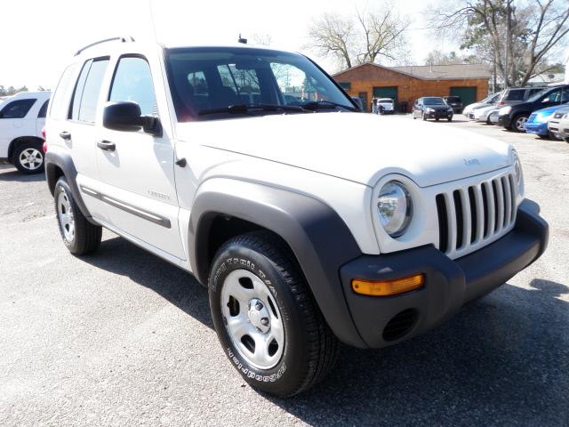 Photo of 2004 Jeep Liberty
