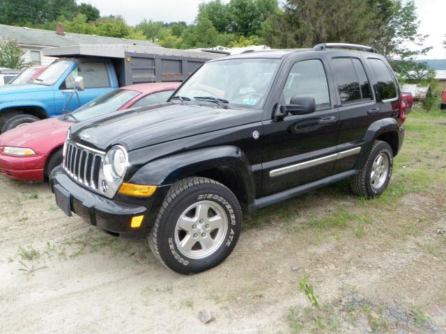 Photo of 2006 Jeep Liberty