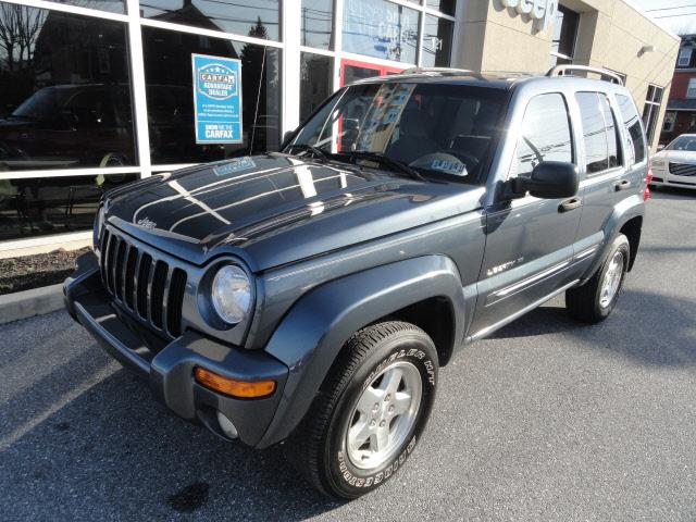 Photo of 2002 Jeep Liberty