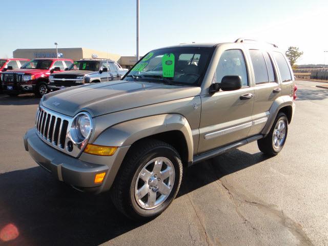 Photo of 2006 Jeep Liberty