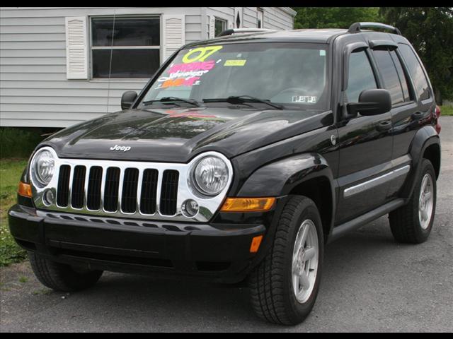 Photo of 2007 Jeep Liberty