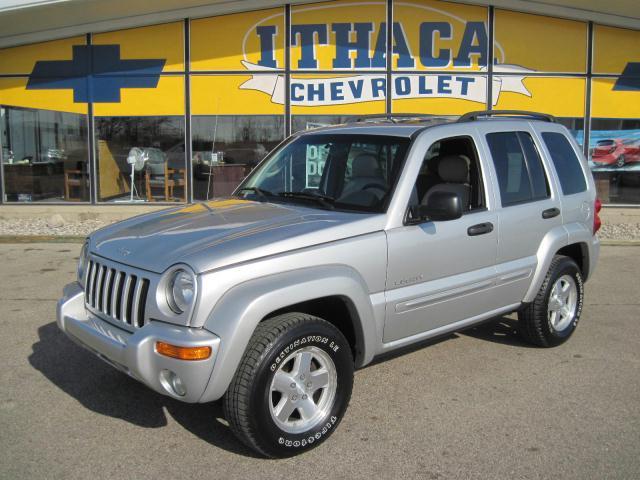 Photo of 2004 Jeep Liberty
