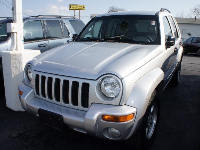 Photo of 2003 Jeep Liberty