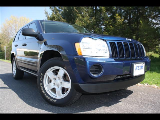 Photo of 2005 Jeep Grand Cherokee