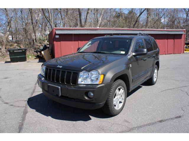 Photo of 2006 Jeep Grand Cherokee