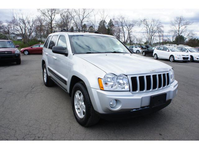 Photo of 2006 Jeep Grand Cherokee